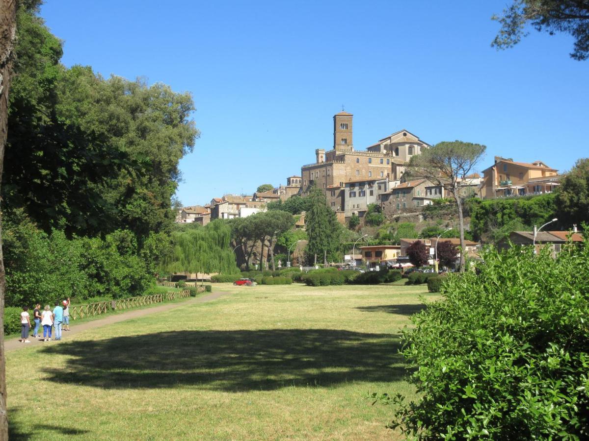 Radici Etrusche Sutri Hotel Bagian luar foto