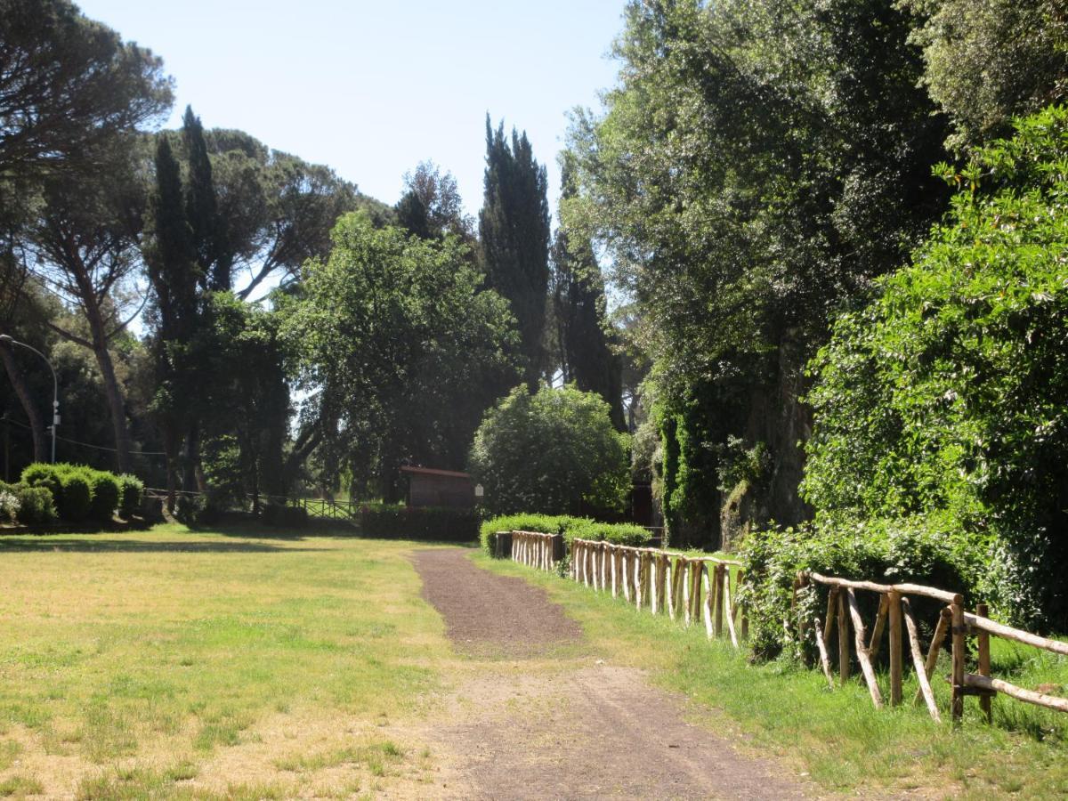 Radici Etrusche Sutri Hotel Bagian luar foto