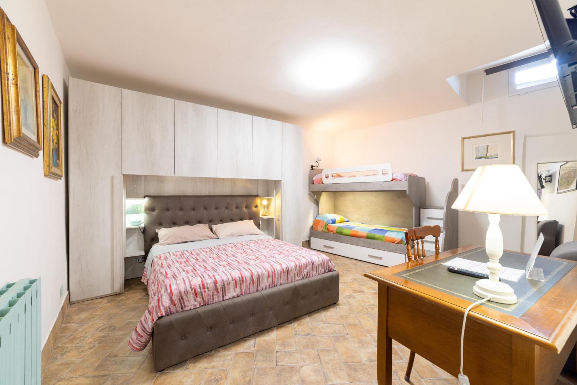 Radici Etrusche Sutri Hotel Bagian luar foto