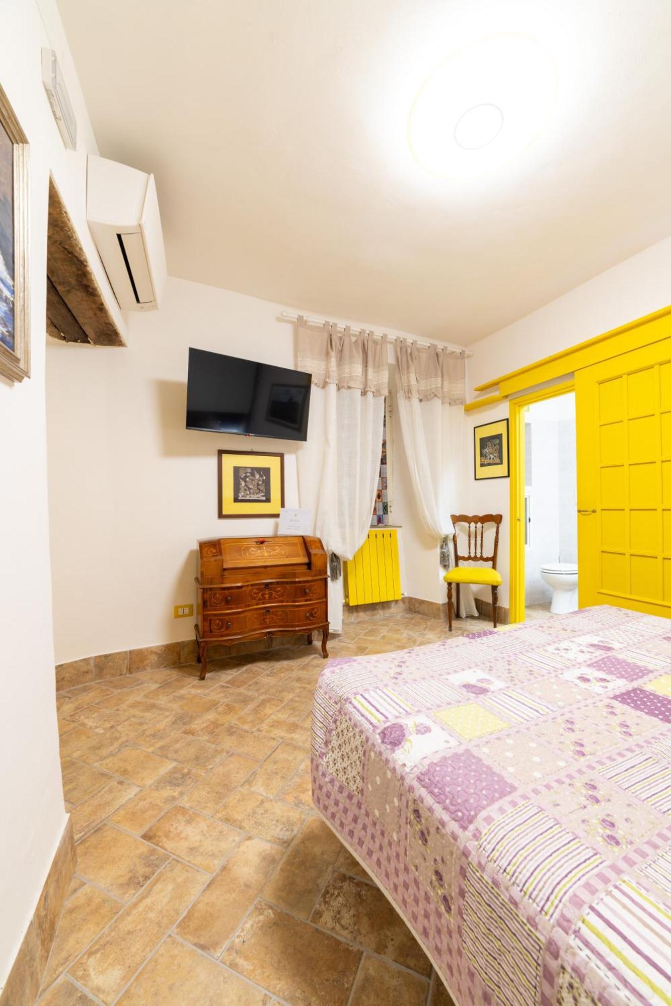 Radici Etrusche Sutri Hotel Bagian luar foto
